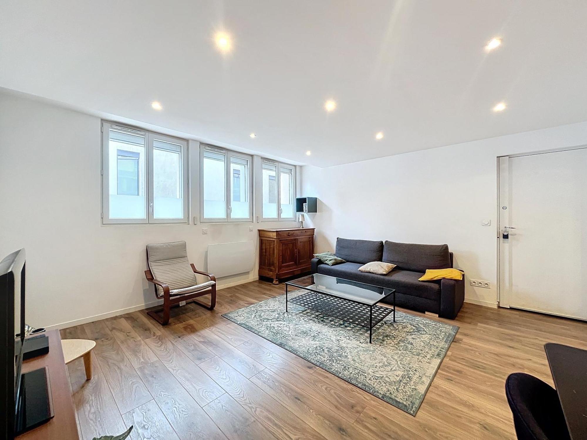 Hypercentre, Agreable T2 Style Loft , Fibre Grenoble