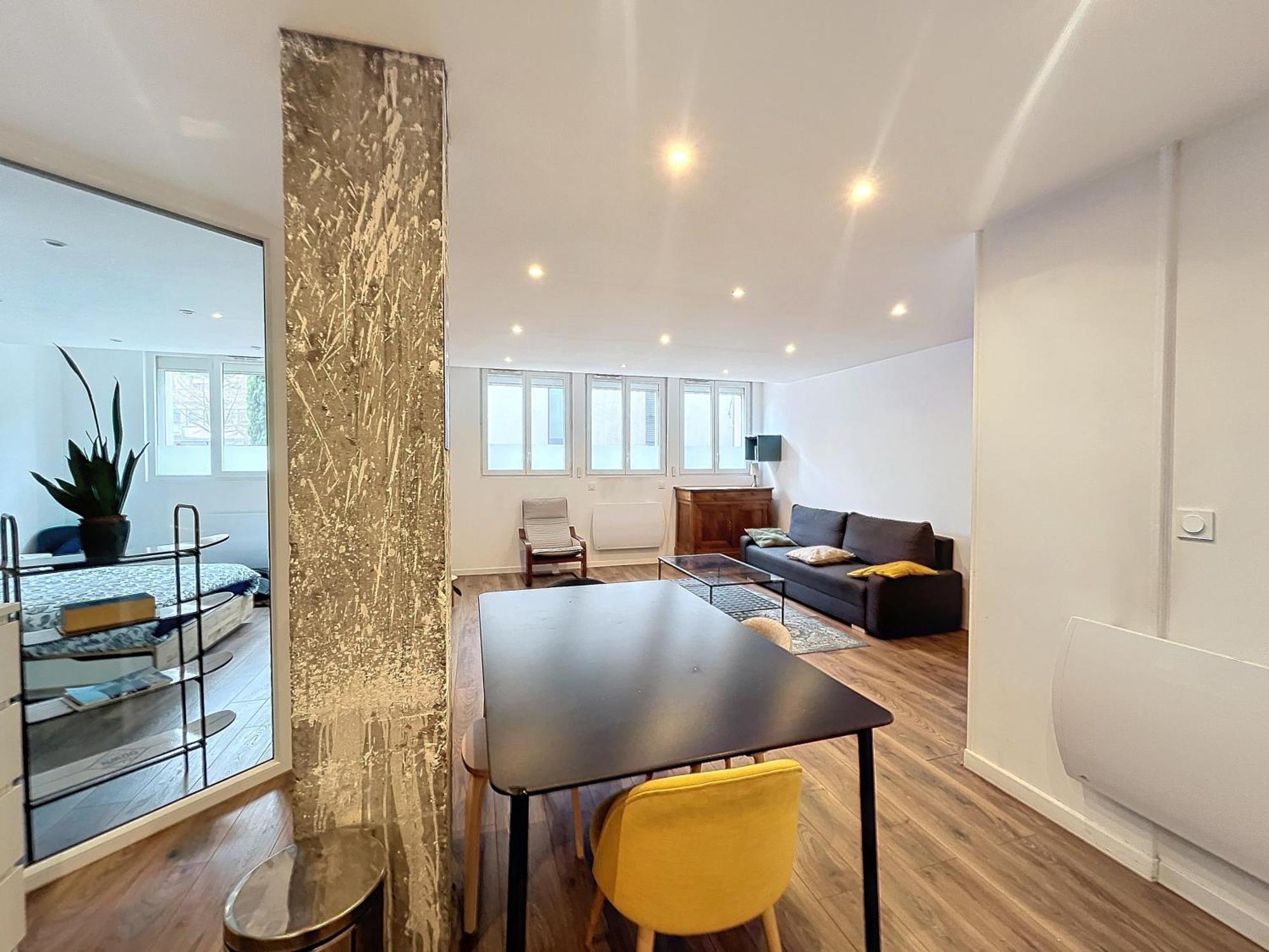 Hypercentre, Agreable T2 Style Loft , Fibre Appartamento *